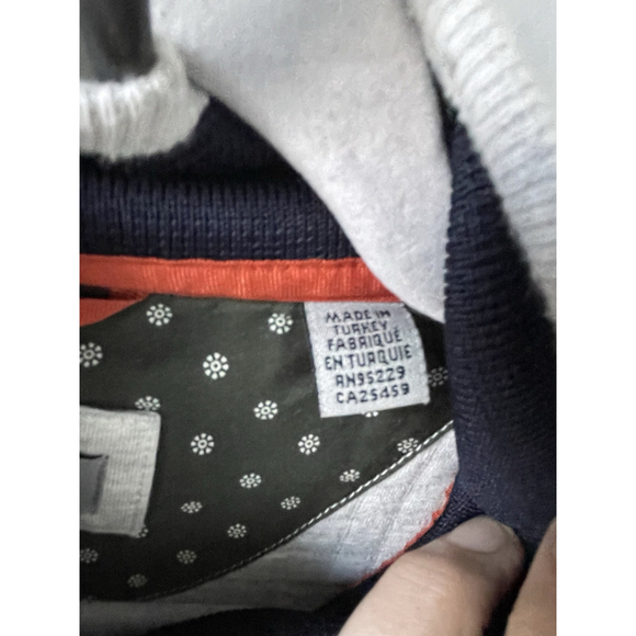 Ted Baker London, Men’s 5 (X-Large) , Full Zip Quilted Gray Sweatshirt - Picture 4 of 12